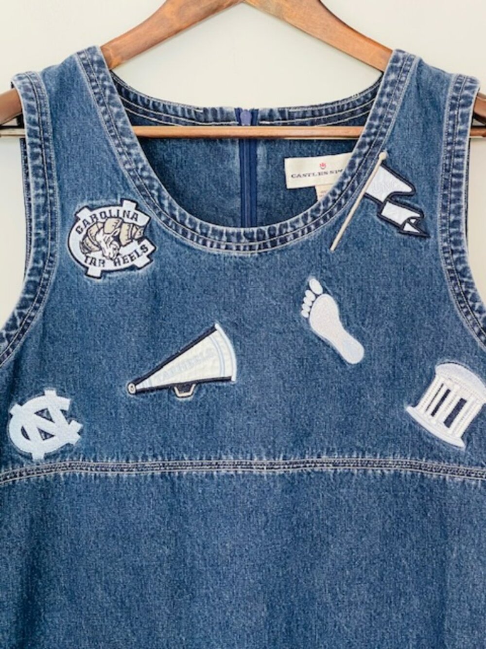 Vintage UNC Tar Heels Denim Jumper Dress NCAA Collegiate 90s Patch Shift Dress L - Picture 3 of 6